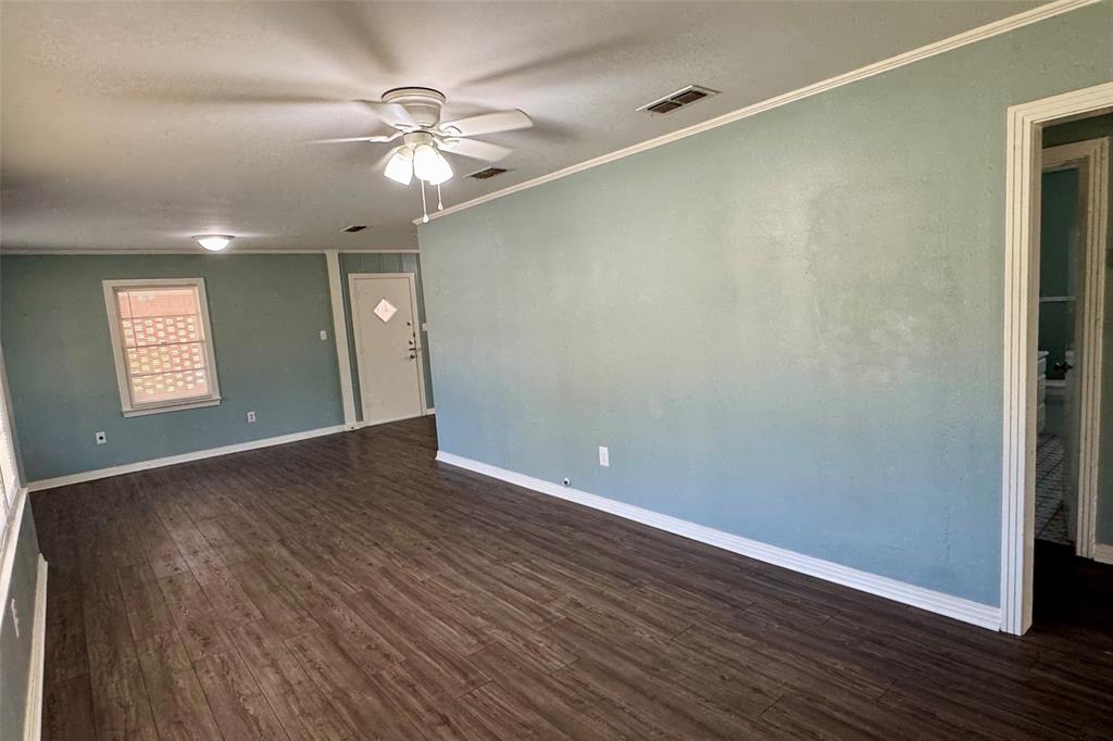 A1000381 - A0381 J Gibson - Residential