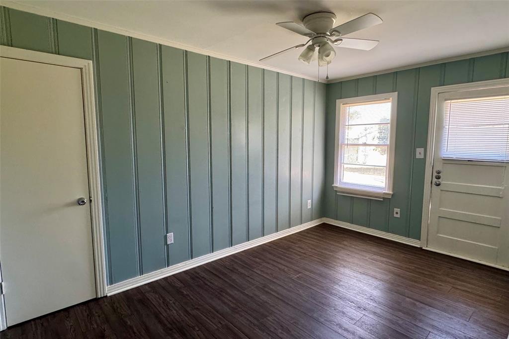 A1000381 - A0381 J Gibson - Residential