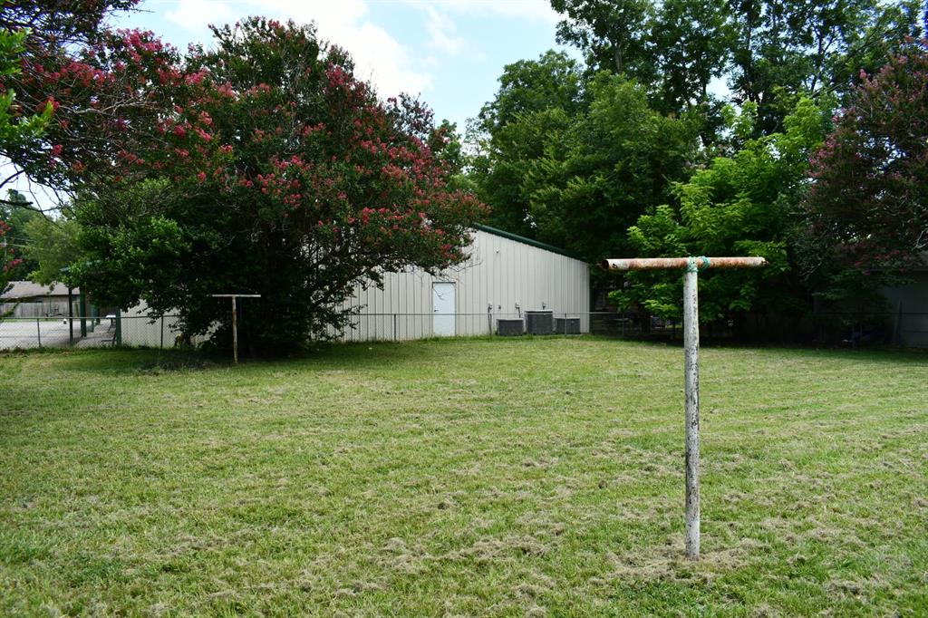 A1000381 - A0381 J Gibson - Residential