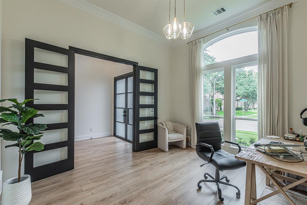 2401 Marblewood Drive