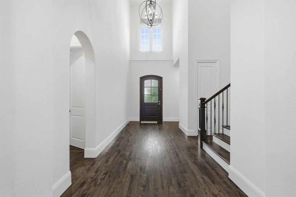 8714 Happy Hollow Drive