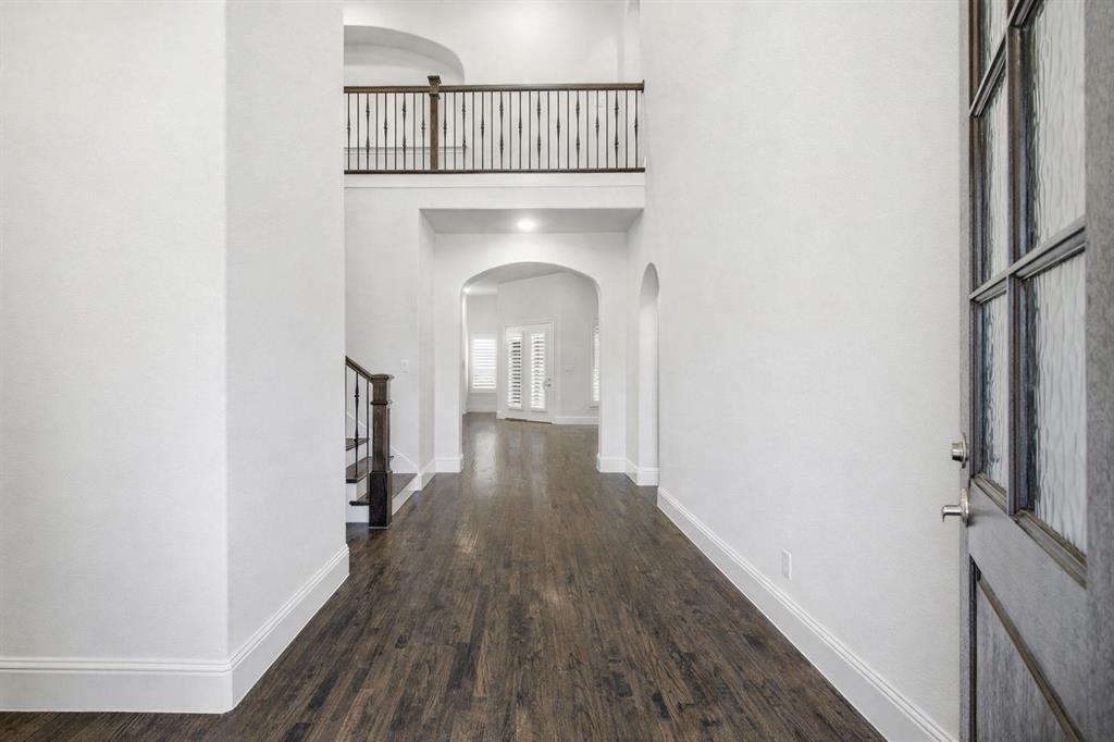8714 Happy Hollow Drive
