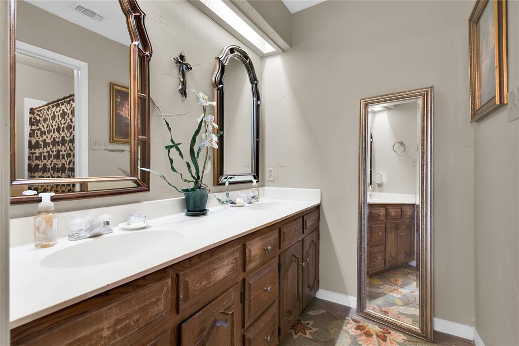 Westwood 8th Add - Residential Income