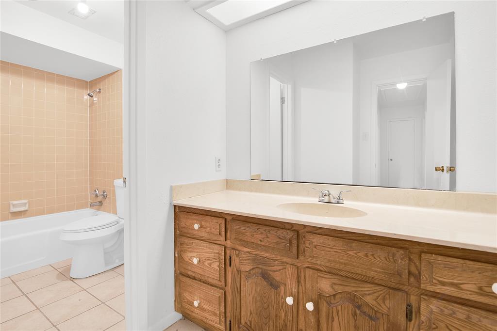 Westwood 8th Add - Residential Income