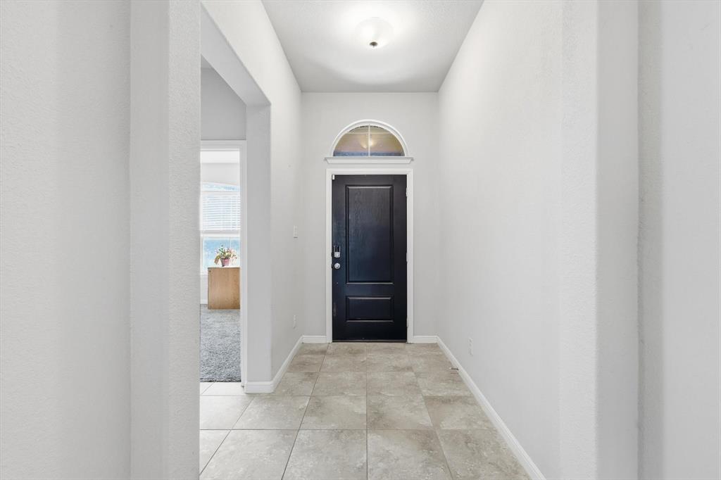 9256 Silver Dollar Drive