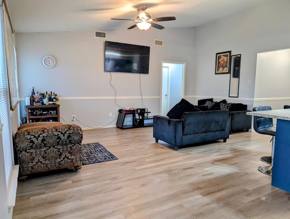 1901 Bosque Lane