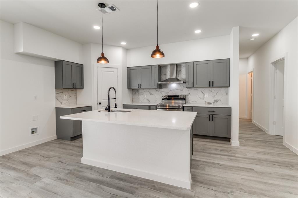 Delafield Estates - Residential