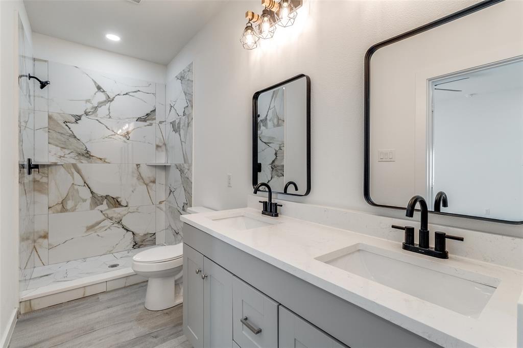 Delafield Estates - Residential