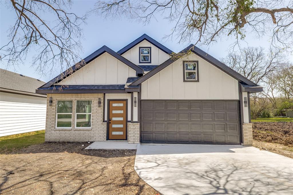 Delafield Estates - Residential