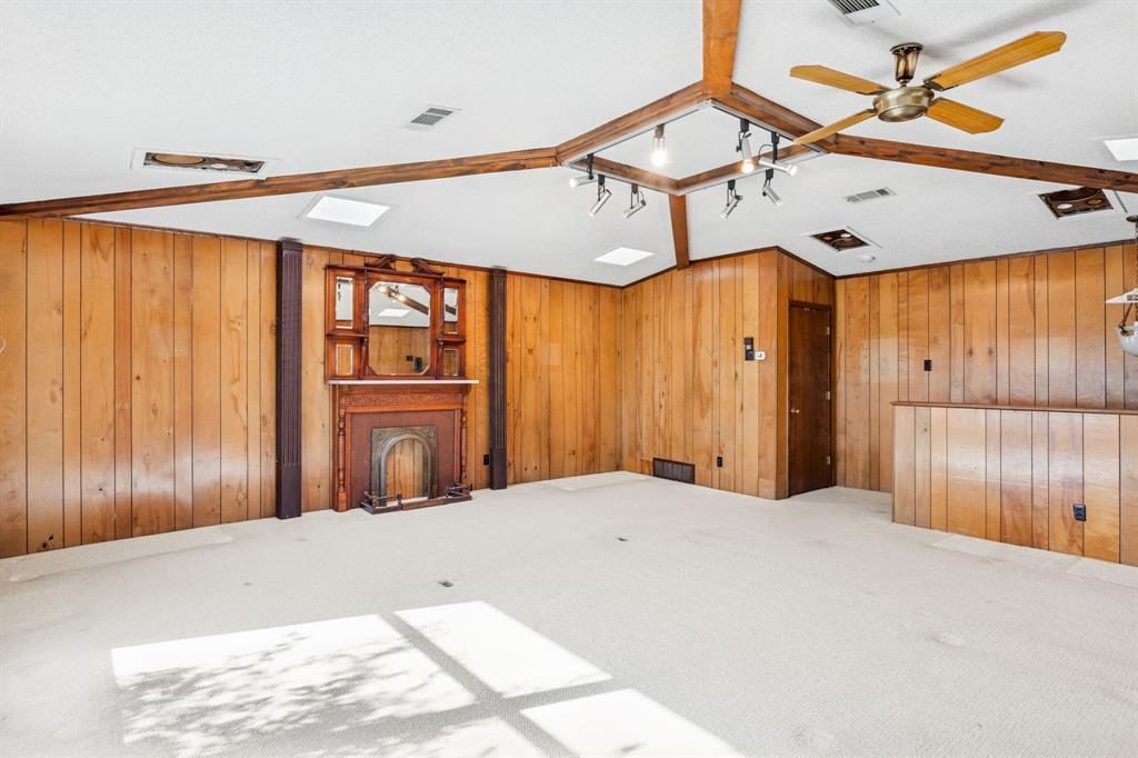 Lovers Lane East - Residential