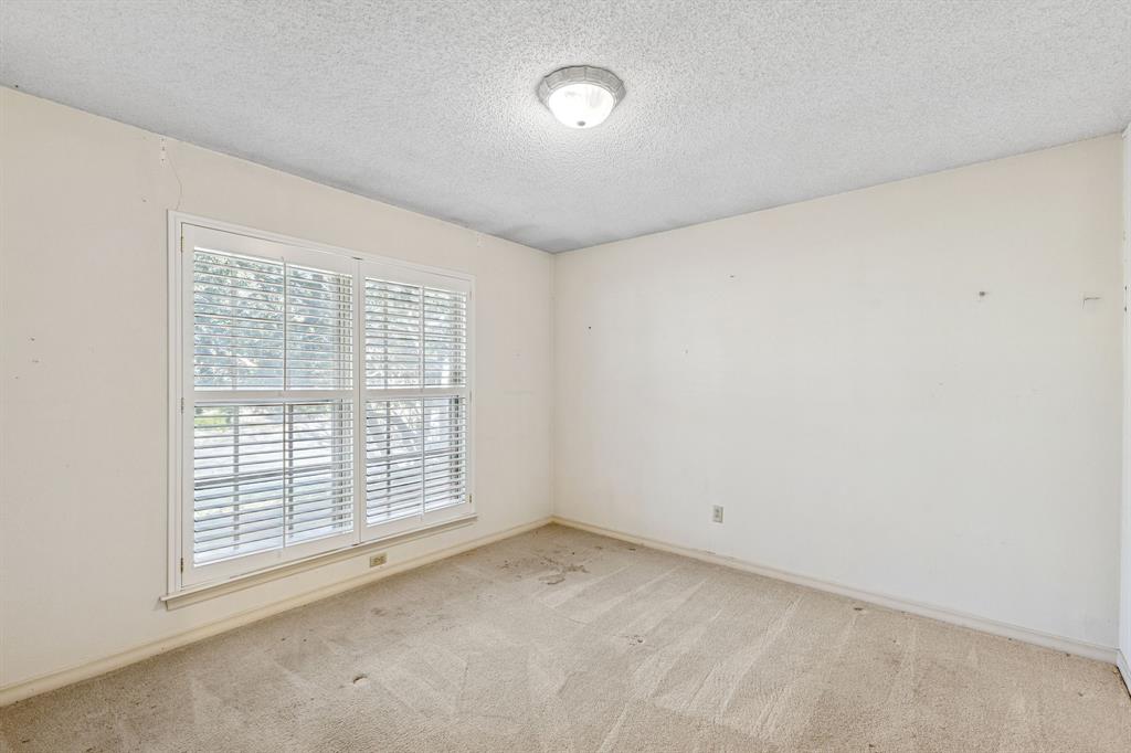 Lovers Lane East - Residential