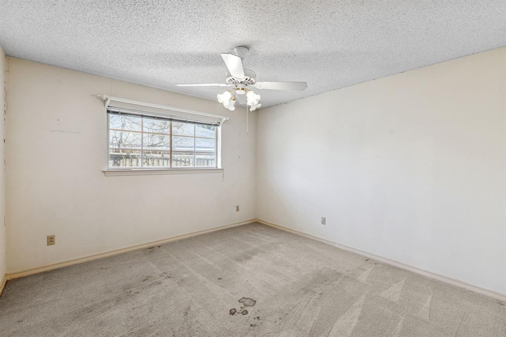 Lovers Lane East - Residential