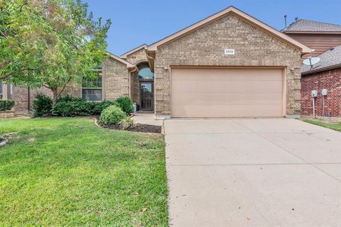 2333 Half Moon Bay Lane Fort Worth TX 76177