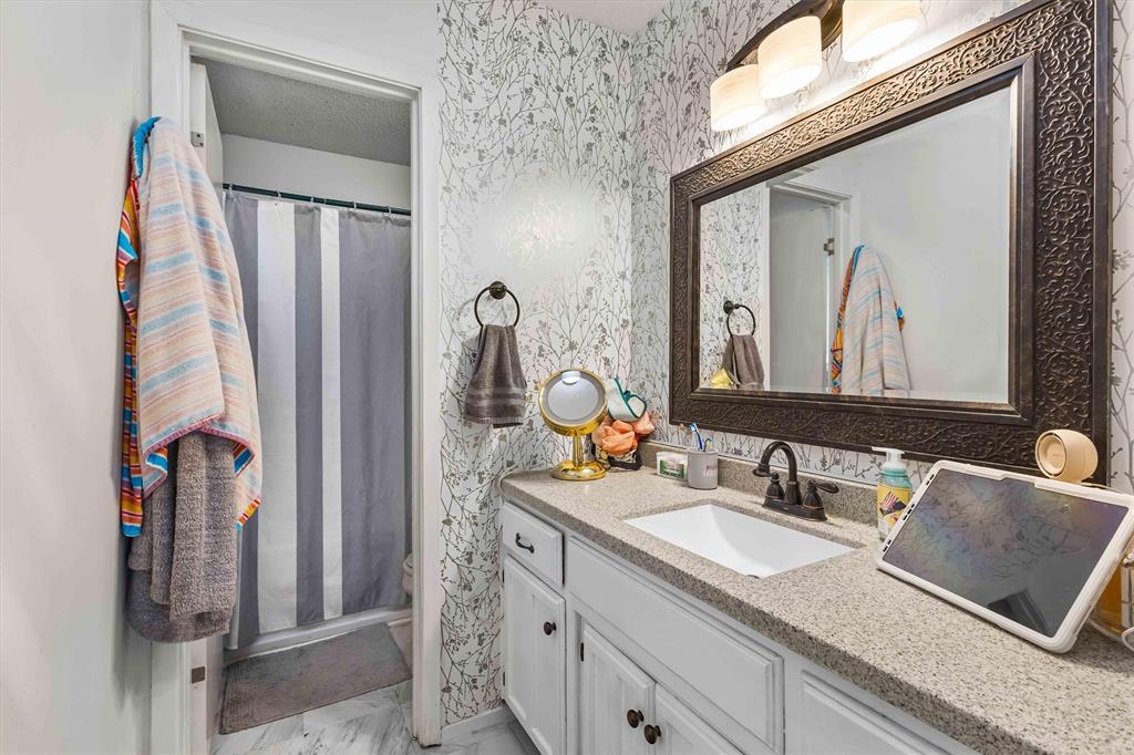 MARTINEZ M - Residential