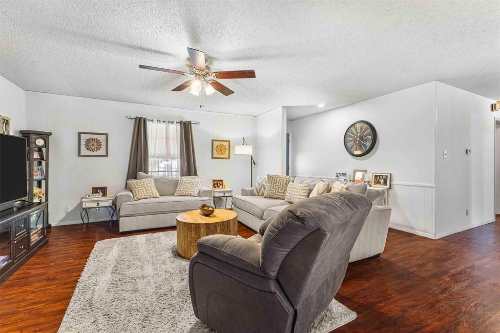 MARTINEZ M - Residential