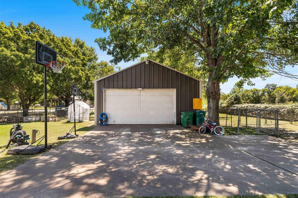 MARTINEZ M - Residential