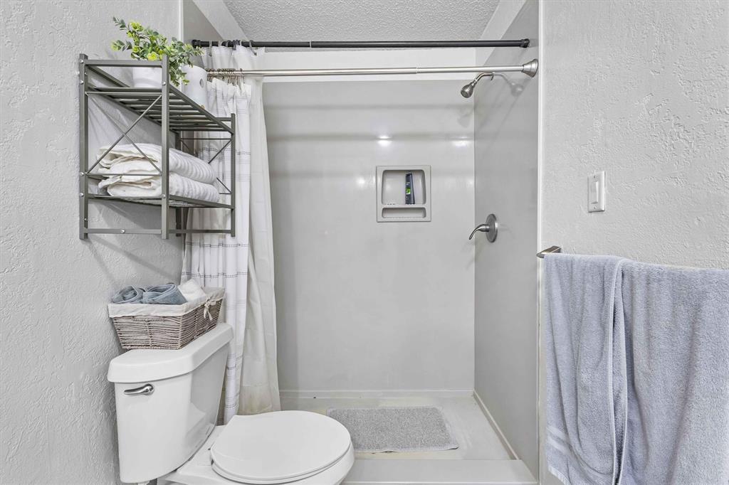 MARTINEZ M - Residential