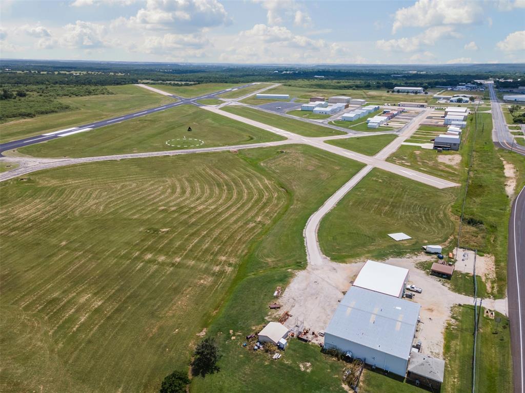Graham Airport - Commercial Sale