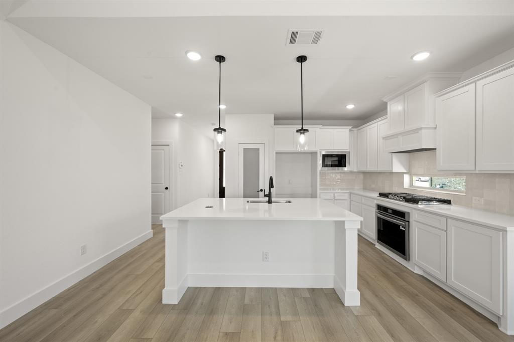 3549 Ironwood Street