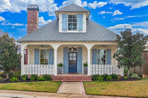 Photo of 2111 Bridgewater Avenue, Shreveport, LA 71106 (MLS # 21122973)