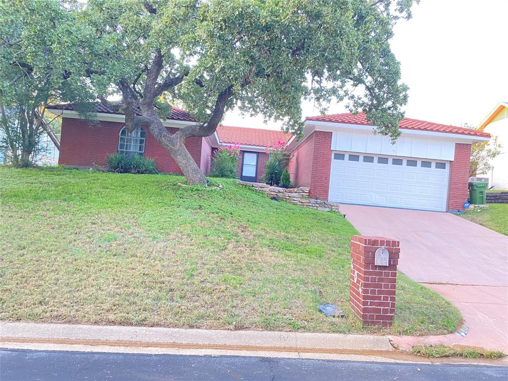 404 Heather Lane