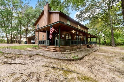 A home in Powderly