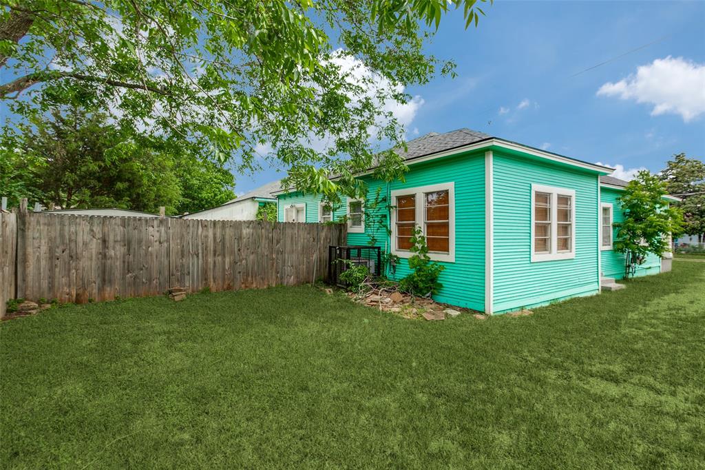 Dallas Land & Loan 03 - Residential Income