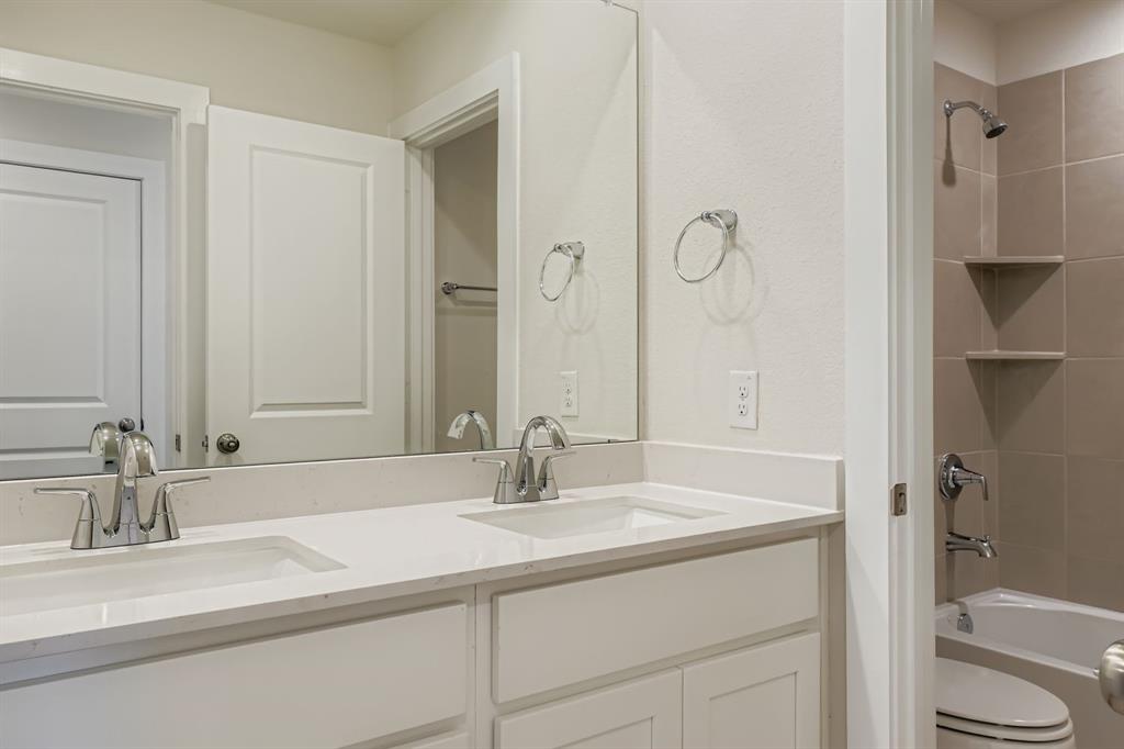 MiraVerde - Residential