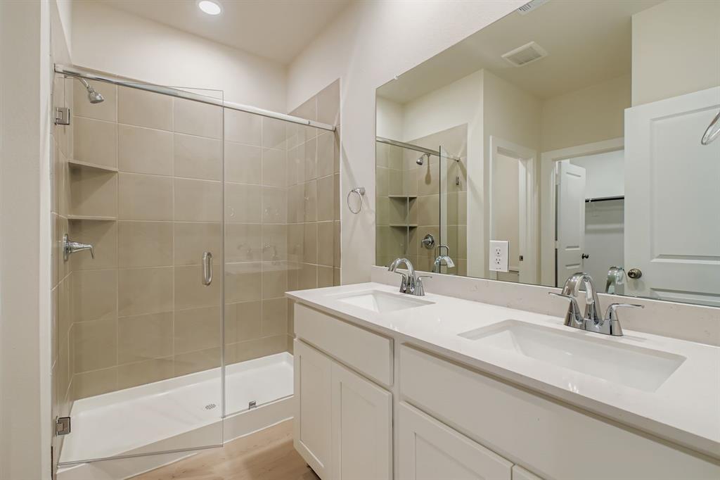 MiraVerde - Residential