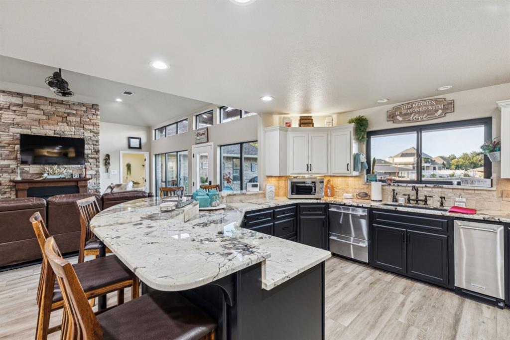 Waters Edge - Residential