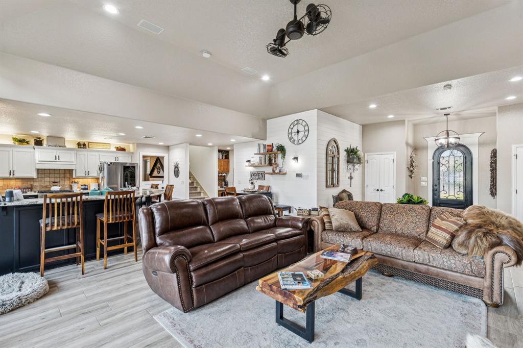 Waters Edge - Residential