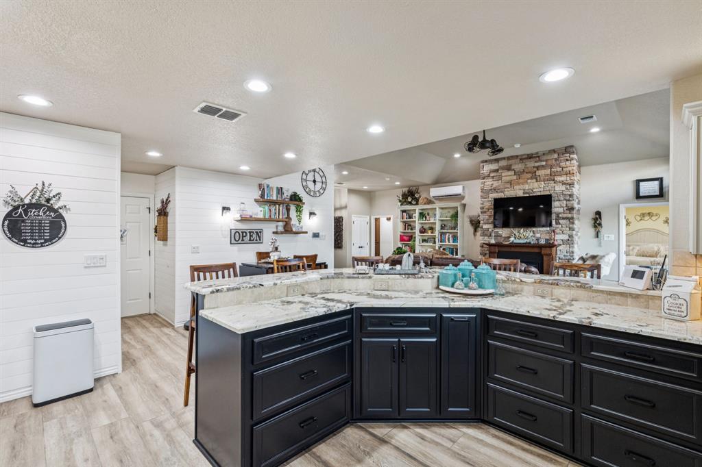 Waters Edge - Residential