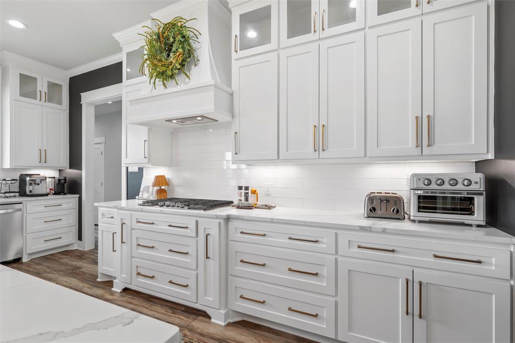 SOUTHERN HEIGHTS - Residential