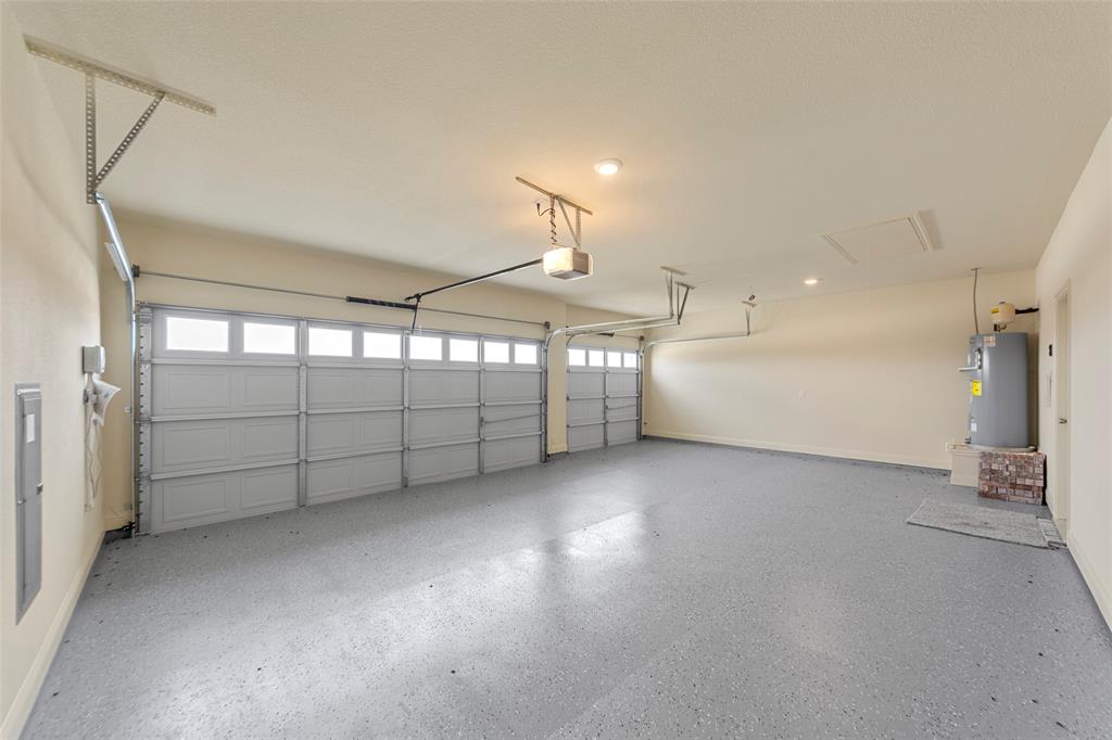 Meadow Ridge Estate - Residential