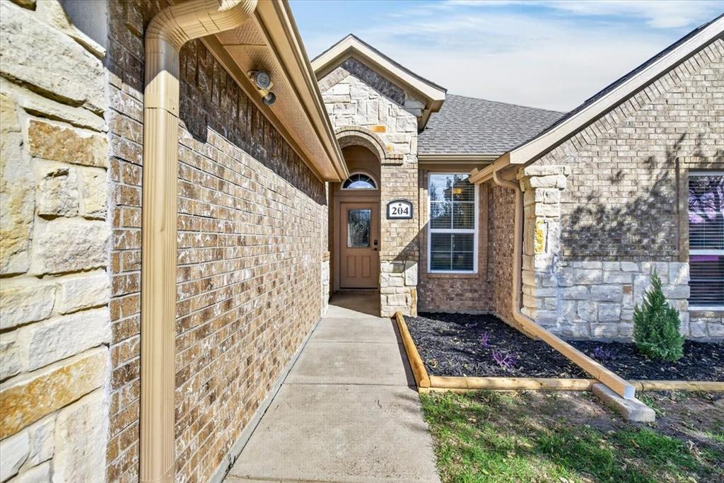 204 Bounding Main Street