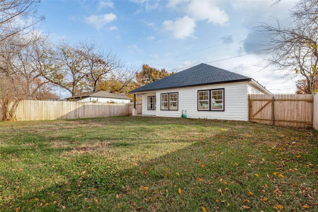 8219 Elam Road
