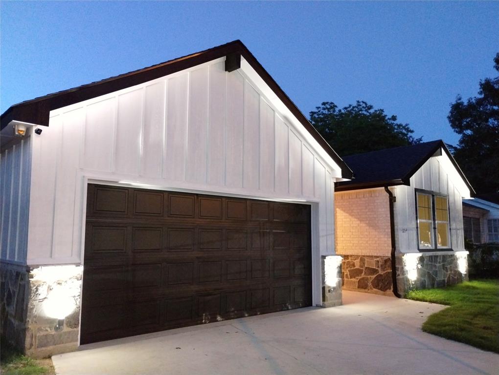 8219 Elam Road