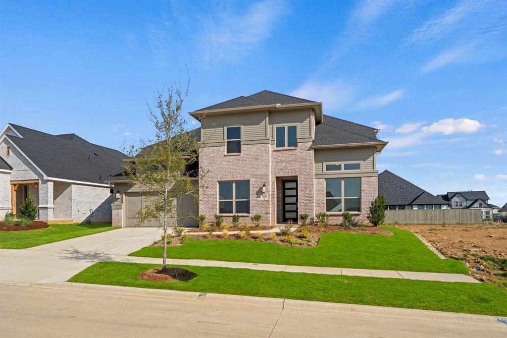 3109 Half Moon Way