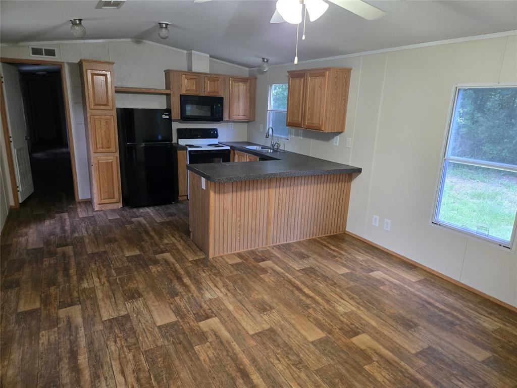 146 Warren Circle