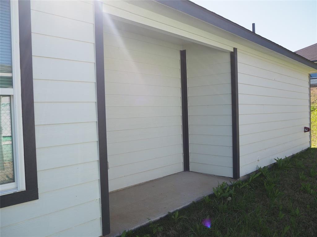 Weisenberger Sunny Hill Gdn Ad - Residential Lease