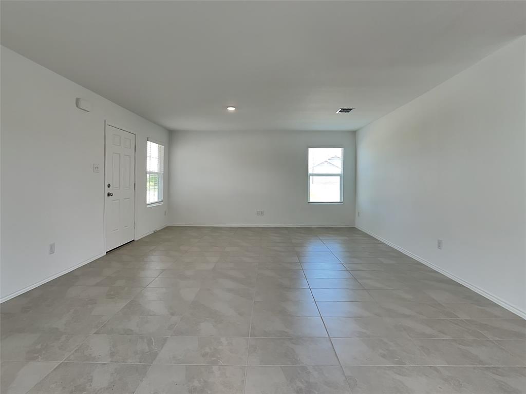 Trinity Crossing - Residential Lease