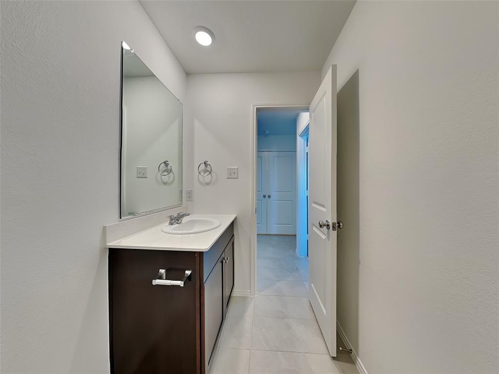 Trinity Crossing - Residential Lease