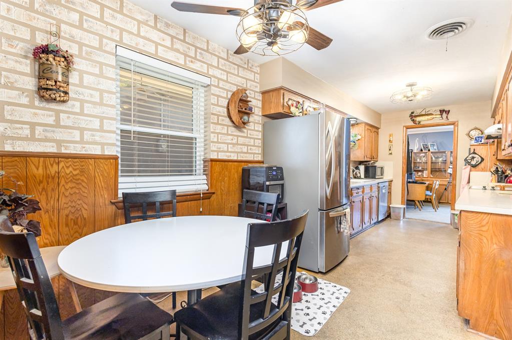 2015 Woods Drive