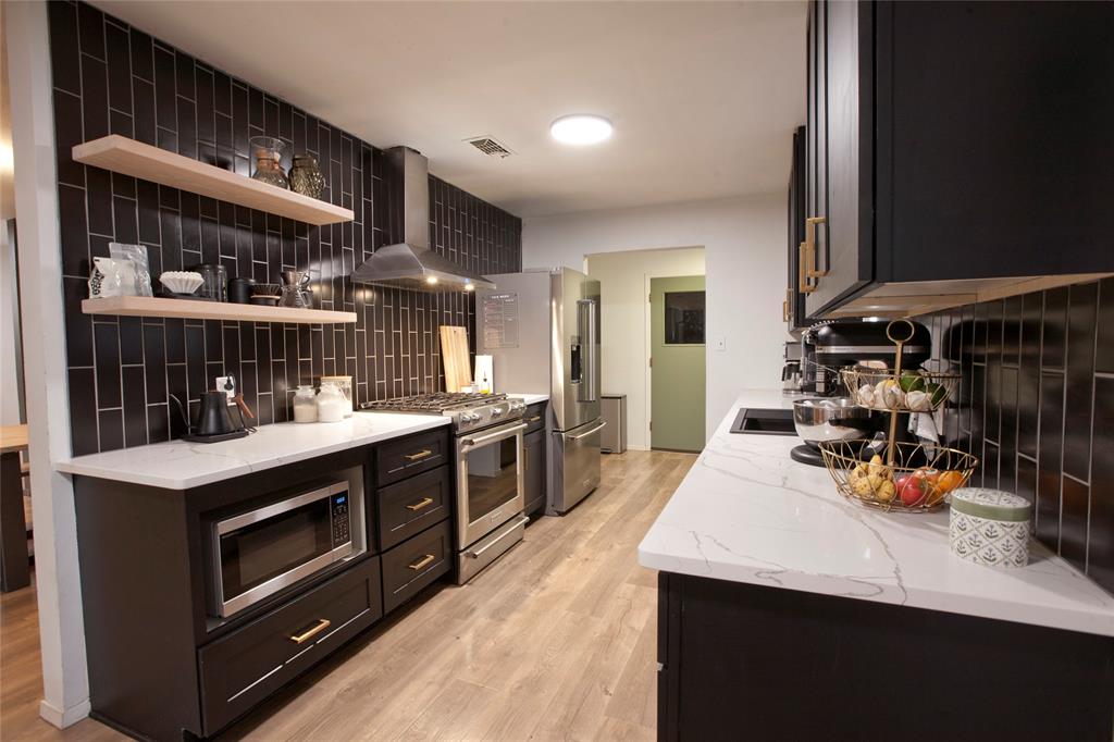 Brookhaven Estates Add - Residential