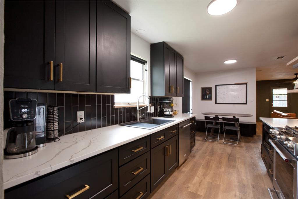 Brookhaven Estates Add - Residential