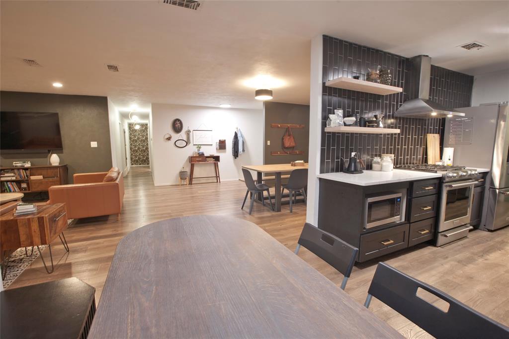 Brookhaven Estates Add - Residential