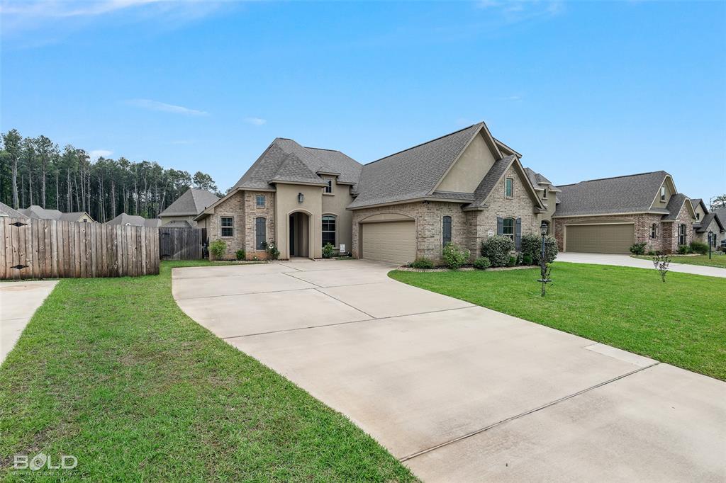 933 Antler Drive