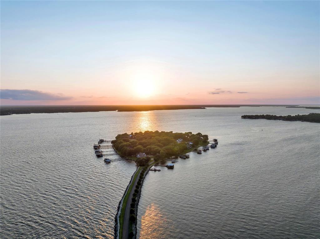 Enchanted Isle - Residential