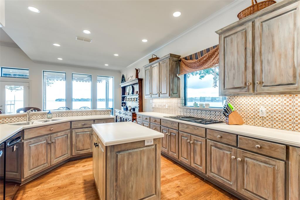 Enchanted Isle - Residential