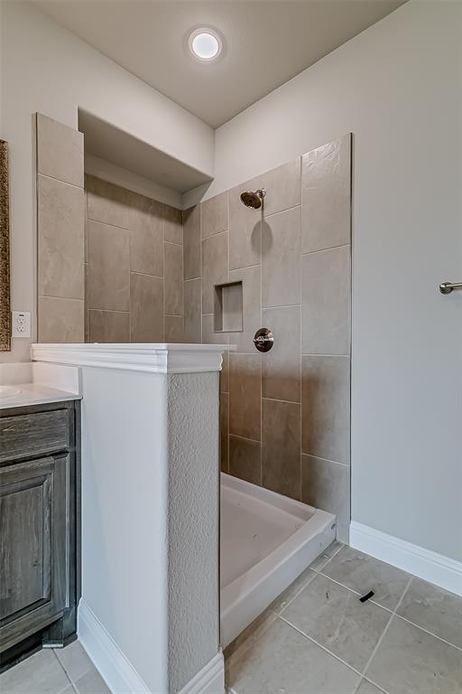 THE MEADOWS AT MORGAN CREEK PH 1 - Residential Lease